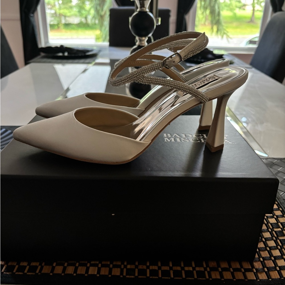 Badgley Mischka Elegant White Heels
